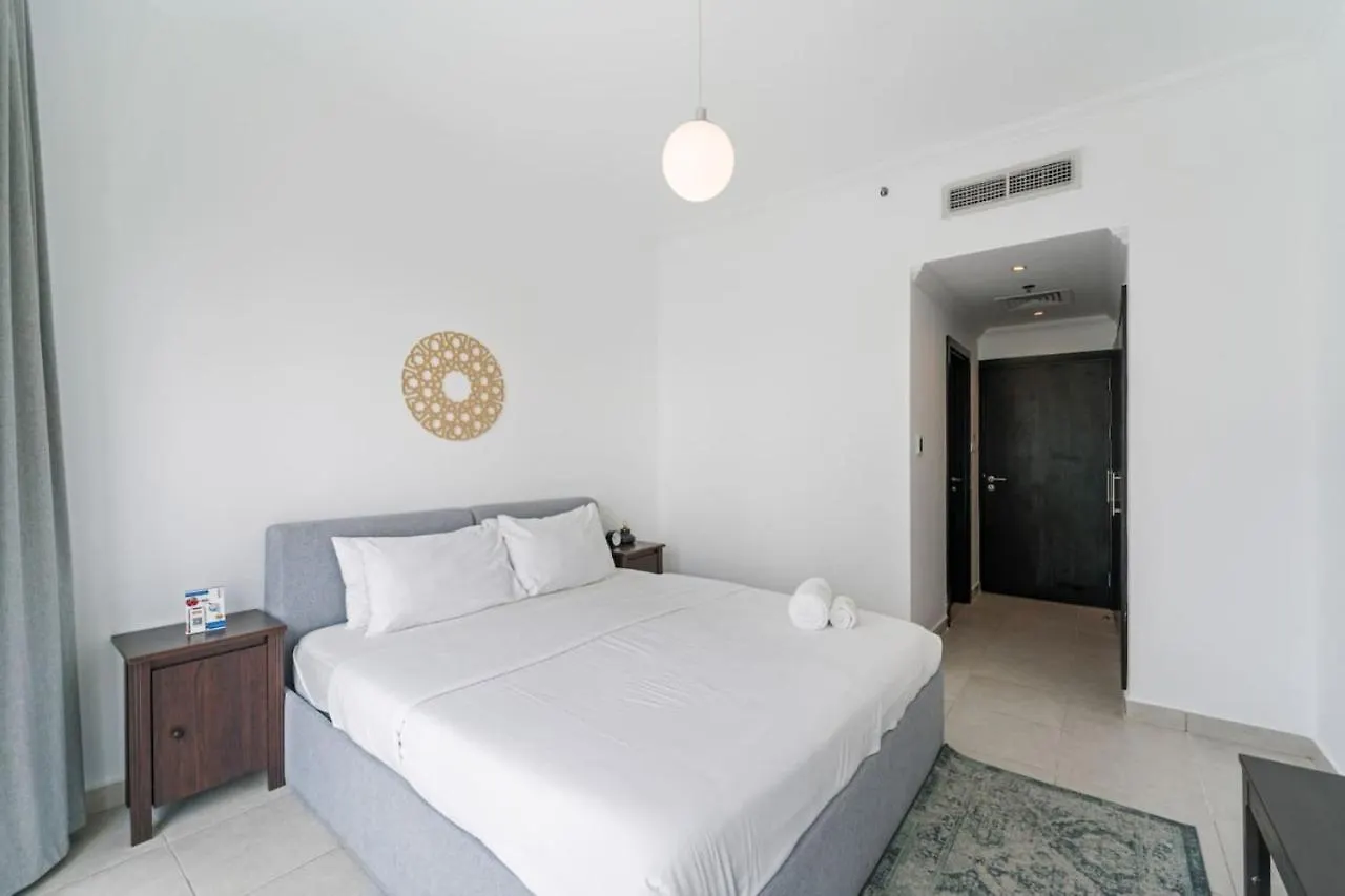 Live The Dream At Marina Quays Apartment Dubai
